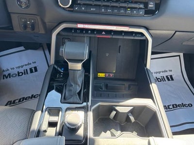 2025 Toyota Tundra Hybrid Limited CrewMax 6.4' Bed