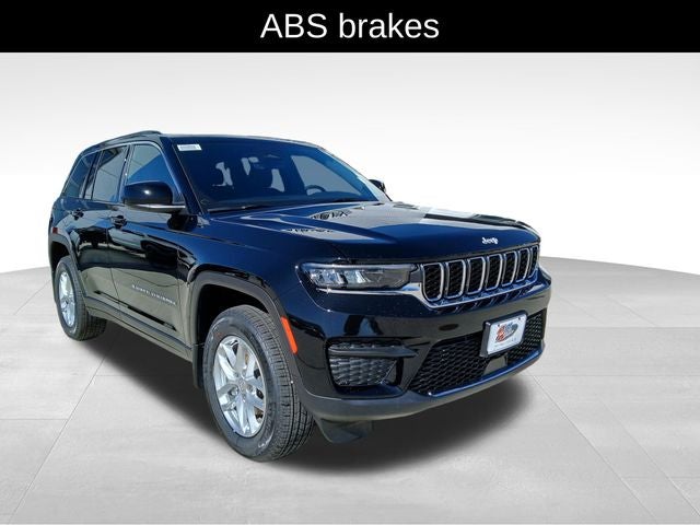 2026 Jeep Grand Cherokee GRAND CHEROKEE LAREDO X 4X4