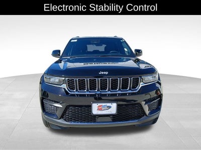 2026 Jeep Grand Cherokee GRAND CHEROKEE LAREDO X 4X4