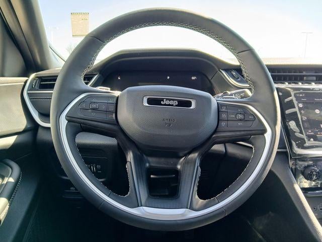 2026 Jeep Grand Cherokee GRAND CHEROKEE LAREDO X 4X4