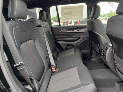 2026 Jeep Grand Cherokee GRAND CHEROKEE LAREDO 4X4
