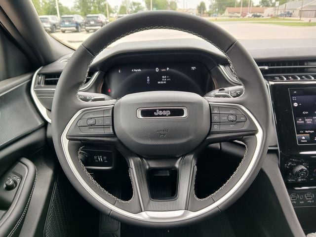 2026 Jeep Grand Cherokee GRAND CHEROKEE LAREDO 4X4