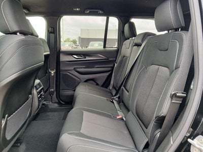 2026 Jeep Grand Cherokee GRAND CHEROKEE LAREDO 4X4