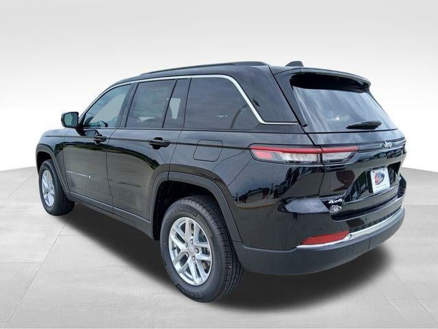 2026 Jeep Grand Cherokee GRAND CHEROKEE LAREDO 4X4