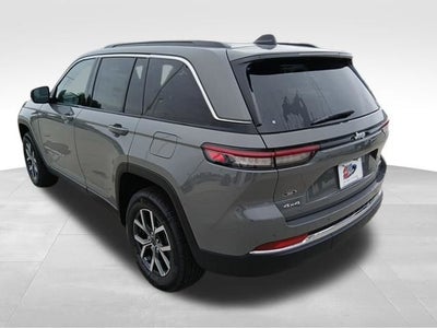 2027 Jeep Grand Cherokee GRAND CHEROKEE LAREDO X 4X4