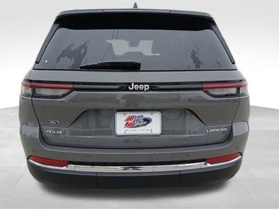 2027 Jeep Grand Cherokee GRAND CHEROKEE LAREDO X 4X4