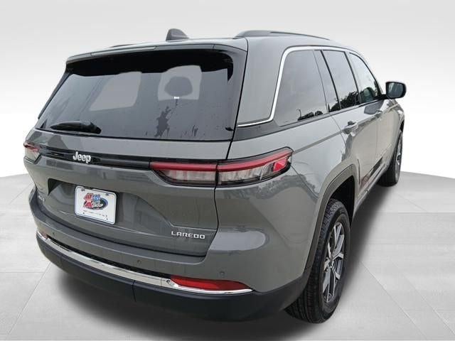 2027 Jeep Grand Cherokee Laredo X