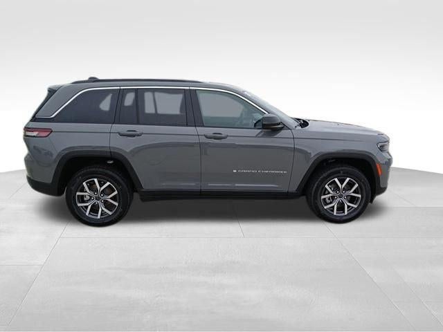2027 Jeep Grand Cherokee Laredo X