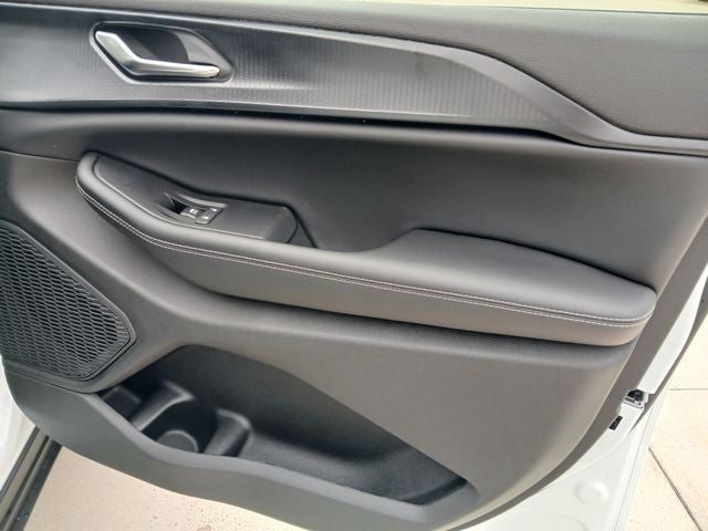 2026 Jeep Grand Cherokee GRAND CHEROKEE LAREDO X 4X4