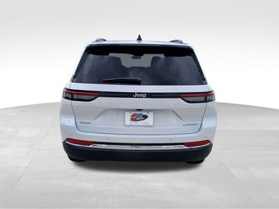 2026 Jeep Grand Cherokee GRAND CHEROKEE LAREDO X 4X4