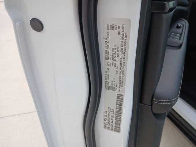 2026 Jeep Grand Cherokee GRAND CHEROKEE LAREDO X 4X4