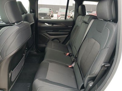 2026 Jeep Grand Cherokee GRAND CHEROKEE LAREDO X 4X4