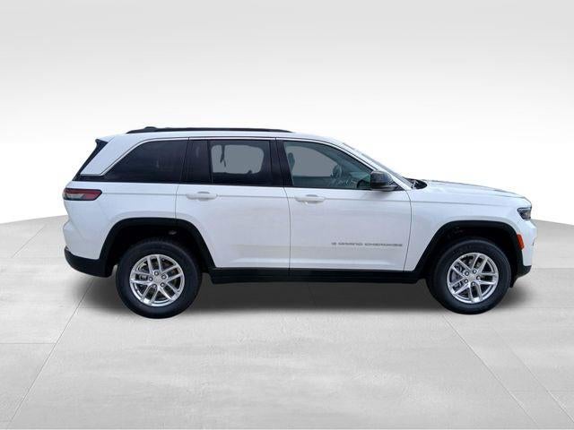 2026 Jeep Grand Cherokee GRAND CHEROKEE LAREDO X 4X4