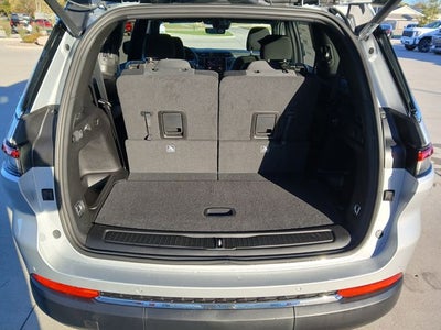 2025 Jeep Grand Cherokee GRAND CHEROKEE L LAREDO 4X4