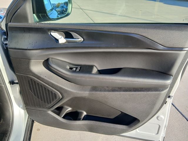 2025 Jeep Grand Cherokee GRAND CHEROKEE L LAREDO 4X4