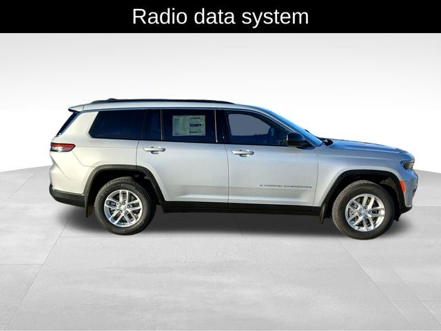 2025 Jeep Grand Cherokee GRAND CHEROKEE L LAREDO 4X4