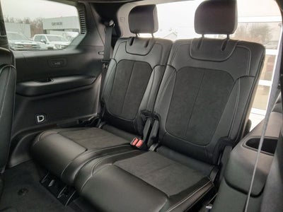 2025 Jeep Grand Cherokee GRAND CHEROKEE L ALTITUDE 4X4