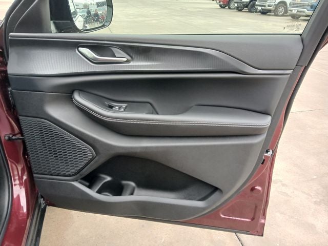 2025 Jeep Grand Cherokee GRAND CHEROKEE L ALTITUDE 4X4