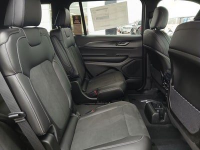 2025 Jeep Grand Cherokee GRAND CHEROKEE L ALTITUDE 4X4