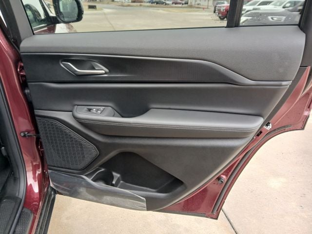 2025 Jeep Grand Cherokee GRAND CHEROKEE L ALTITUDE 4X4