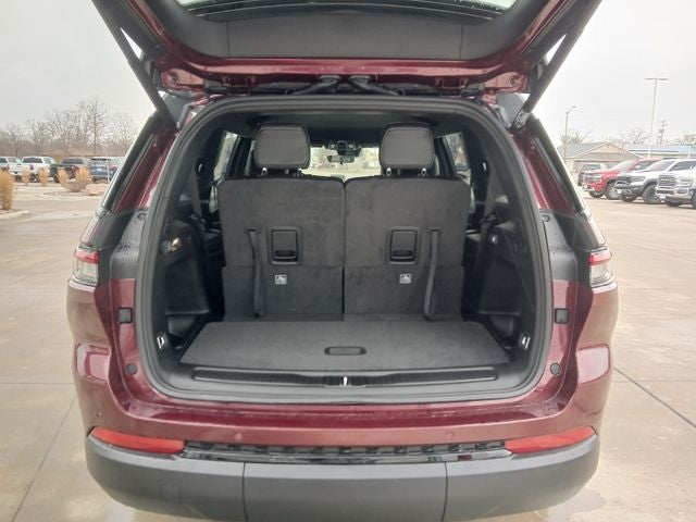 2025 Jeep Grand Cherokee GRAND CHEROKEE L ALTITUDE 4X4