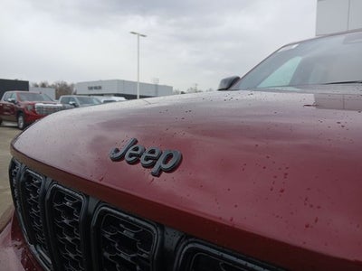 2025 Jeep Grand Cherokee GRAND CHEROKEE L ALTITUDE 4X4