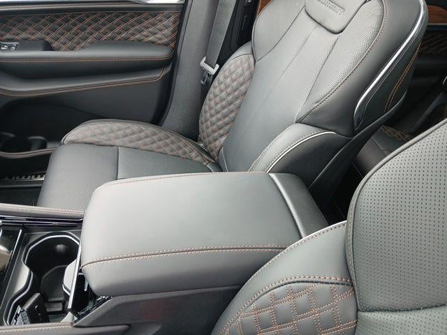 2026 Jeep Grand Cherokee GRAND CHEROKEE L SUMMIT 4X4