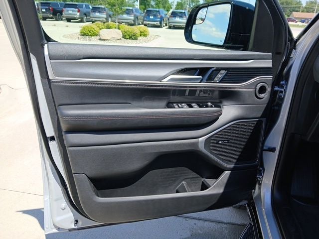 2026 Jeep Grand Wagoneer GRAND WAGONEER UPLAND 4X4