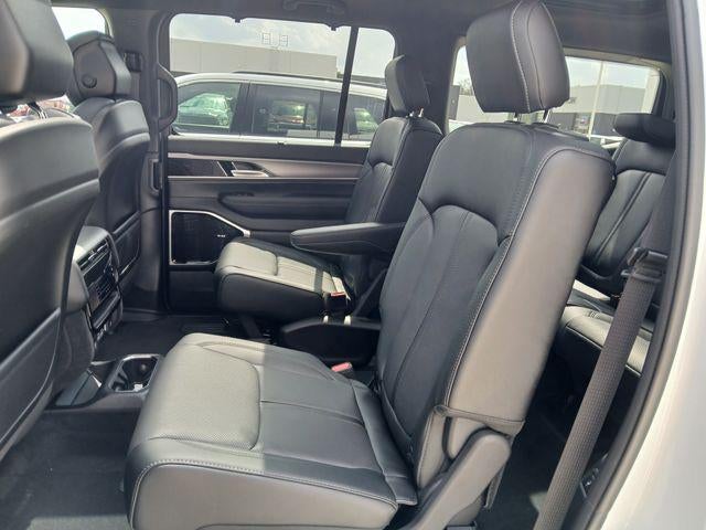 2026 Jeep Grand Wagoneer GRAND WAGONEER LIMITED RESERVE 4X4
