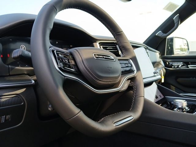 2026 Jeep Grand Wagoneer GRAND WAGONEER SUMMIT OBSIDIAN 4X4