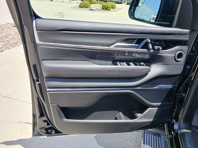 2026 Jeep Grand Wagoneer GRAND WAGONEER SUMMIT OBSIDIAN 4X4