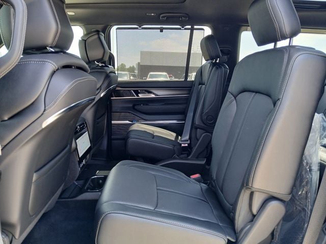 2026 Jeep Grand Wagoneer GRAND WAGONEER SUMMIT OBSIDIAN 4X4