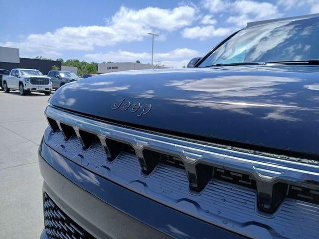 2026 Jeep Grand Wagoneer GRAND WAGONEER SUMMIT OBSIDIAN 4X4