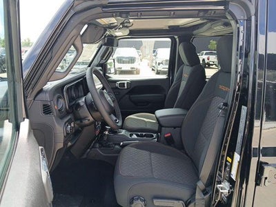 2026 Jeep Gladiator GLADIATOR MOJAVE 4X4