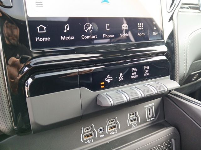 2027 RAM 1500 Limited
