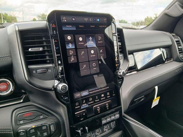 2026 RAM Ram 1500 RAM 1500 RHO CREW CAB 4X4 5'7' BOX