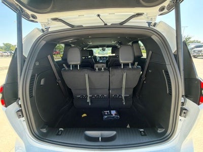 2027 Chrysler Pacifica PACIFICA SELECT