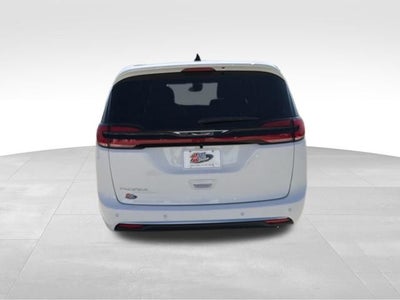 2027 Chrysler Pacifica PACIFICA SELECT