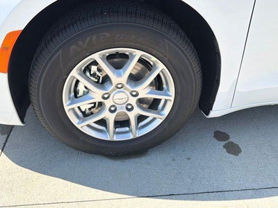 2027 Chrysler Pacifica PACIFICA SELECT