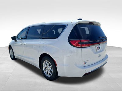2027 Chrysler Pacifica PACIFICA SELECT