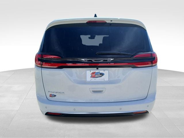 2027 Chrysler Pacifica PACIFICA SELECT