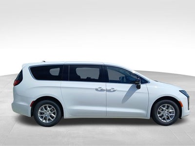 2027 Chrysler Pacifica PACIFICA SELECT