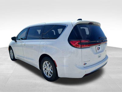 2027 Chrysler Pacifica PACIFICA SELECT