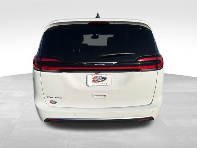 2027 Chrysler Pacifica PACIFICA SELECT