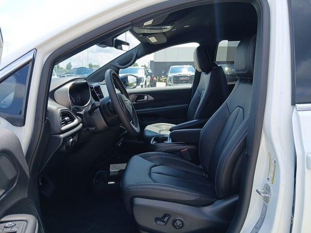 2027 Chrysler Pacifica PACIFICA LX