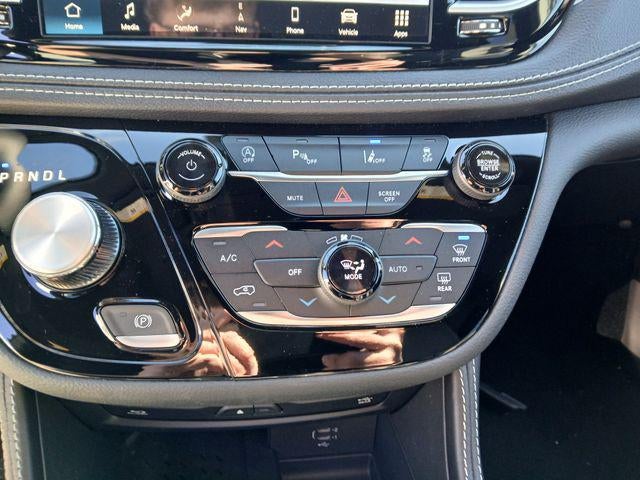 2026 Chrysler Pacifica PACIFICA LIMITED
