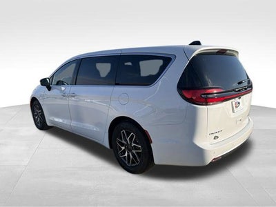 2027 Chrysler Pacifica PACIFICA LIMITED