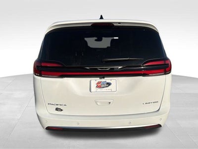 2027 Chrysler Pacifica PACIFICA LIMITED
