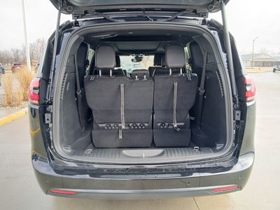 2026 Chrysler Pacifica PACIFICA SELECT AWD