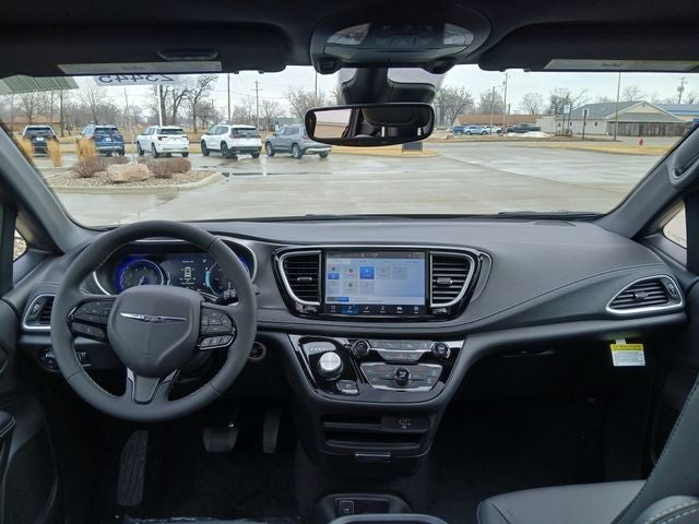 2026 Chrysler Pacifica PACIFICA SELECT AWD